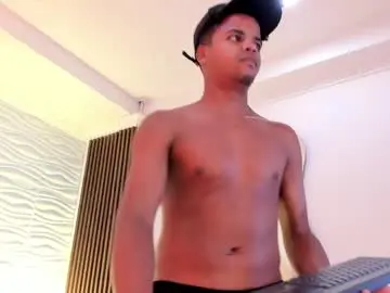 Chaturbate Live Sex of taylorclay_