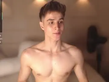 Chaturbate Nude Webcam of thomklein