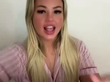 Chaturbate Live Sex of averybabyyx