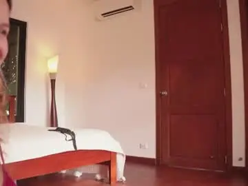 Chaturbate Free Live Porn of eli_sun