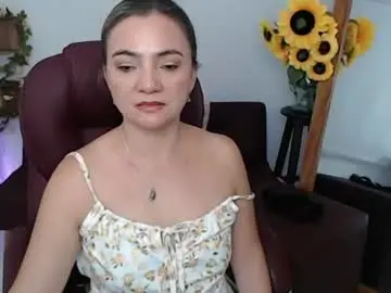 Chaturbate Sex Cam of lilly_milf