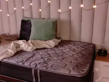 Chaturbate Best live sex cam show of nahomicampbell_