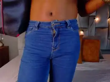 Chaturbate Free Live Porn of nahomicampbell_