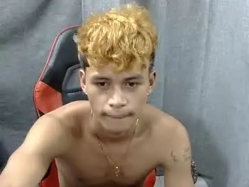 Chaturbate Free Live Porn of itzme_john