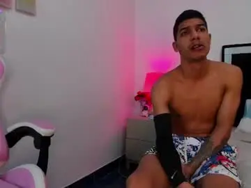 Chaturbate Watch Live Sex Cams of jonny_and_dayan