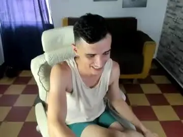 Chaturbate Free Live Porn of felipe_colinss