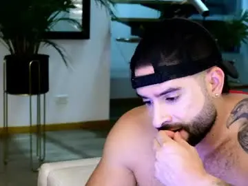 Chaturbate Live Sex of lukhass