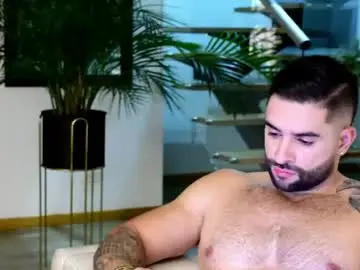 Chaturbate Live Porn of lukhass