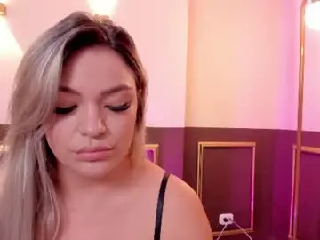 Chaturbate Sex Chat of milaowens