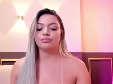 Chaturbate Sex Chat of milaowens