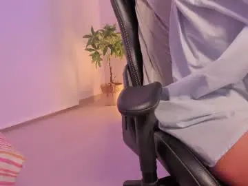 Chaturbate Watch Live Sex Cams of leyasweet