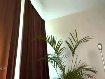 Chaturbate Nude Webcam of tatti_1
