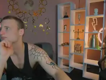 Chaturbate Live Porn of astren_villo