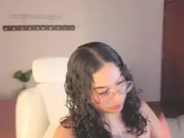 Chaturbate Adult Video Chat of renaxi_smith