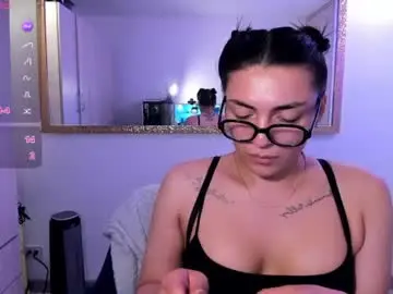 Chaturbate Best live sex cam show of _ericavanderhill_