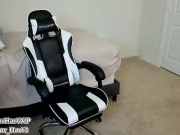 Chaturbate Nude Webcam of connor_hart