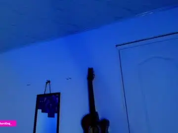 Chaturbate Free Porn Cam of nicorobinn