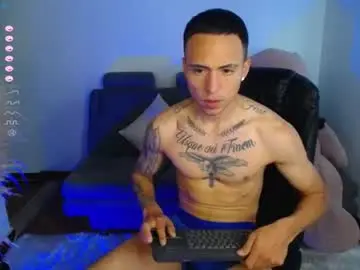 Chaturbate Live Sex Cam of capoink