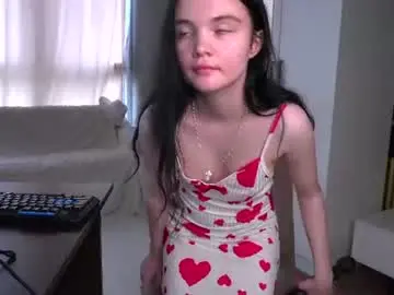 Chaturbate Adult Webcams of emmasmall