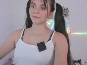 Chaturbate Live Sex Cam of coralinexxx07