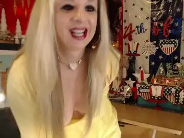 Chaturbate Watch Live Sex Cams of maddisonrae76
