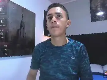 Chaturbate Live Porn of adam_walker_1