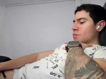 Chaturbate Nude Webcam of andresjuan92