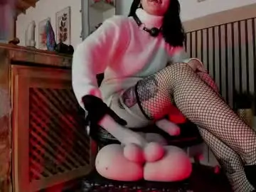 Chaturbate Free Live Porn of madame_ibby