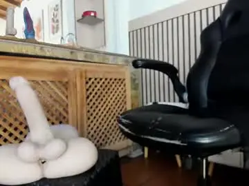 Chaturbate Sex Cam of madame_ibby