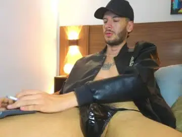 Chaturbate Adult Webcam of max_tayloor