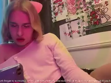 Chaturbate Watch Live Sex Cams of miss_barbie1