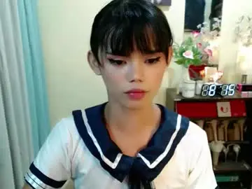Chaturbate Free Porn Cam of sweetytrannygirlxx