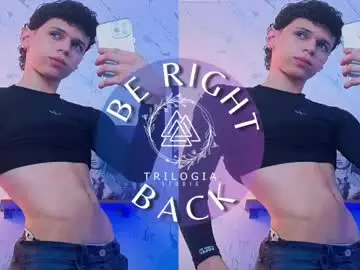 Chaturbate Live Sex Cam of mykelcano