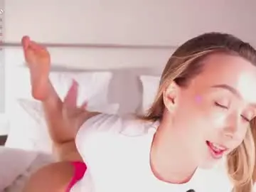 Chaturbate Watch Live Sex Cams of alodiaacomb