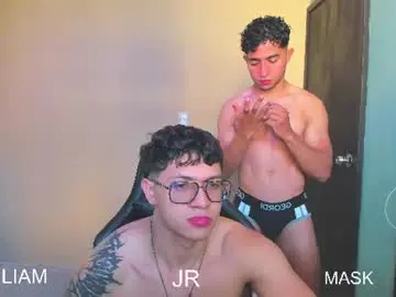 Chaturbate Best live sex cam show of liiam_jesus
