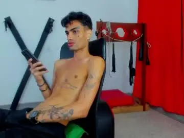 Chaturbate Best live sex cam show of wickedboy_twink