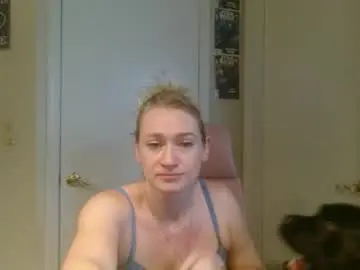 Chaturbate Sex Cam of braindeadbetty