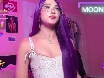 Chaturbate Free Live Porn of moonfiredance