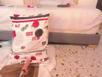 Chaturbate Live Sex Cam of samanthabrown69_1