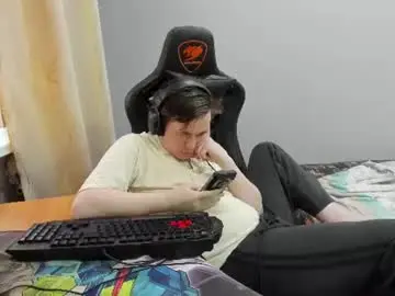 Chaturbate Live Sex Cam of iliaskrislove