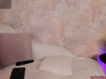 Chaturbate Adult Video Chat of vanessafox__