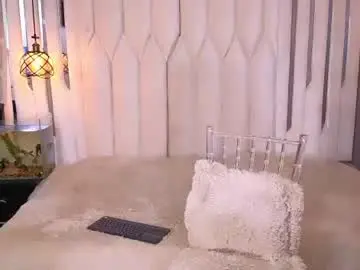Chaturbate Live Sex Cam of megan_do_santos