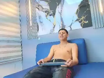 Chaturbate Adult Webcam of carl_west2