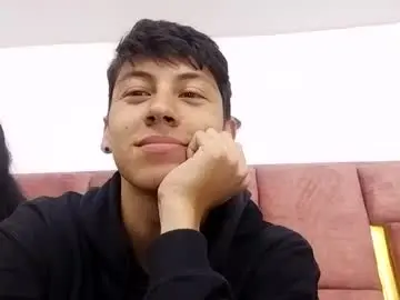 Chaturbate Watch Live Sex Cams of ethan_grayy