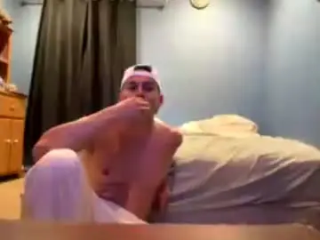 Chaturbate Live Sex Cam of natetheexplorer