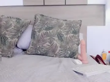 Chaturbate Best live sex cam show of victoriarousse__