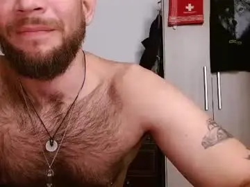 Chaturbate Sex Chat of dominantthewolf
