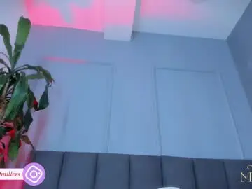 Chaturbate Live Sex Cam of alexa_millers_