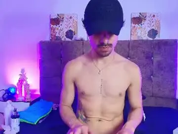 Chaturbate Live Sex of ethan_briggs