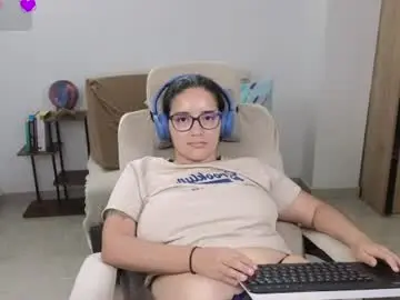Chaturbate Free Live Porn of moonwoman_
